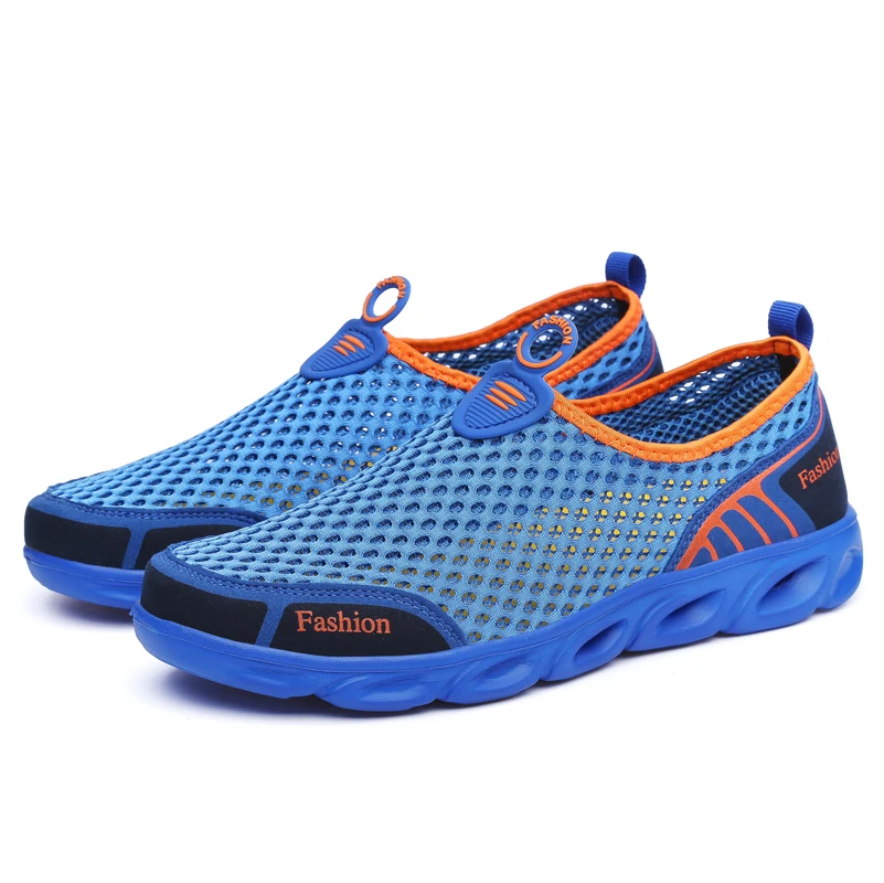 New Mesh Shoes for Men Breathable Summer Lightweight Couple Hiking Comfortable Outdoor Shoes Women Slip on Driving Male Loafers
