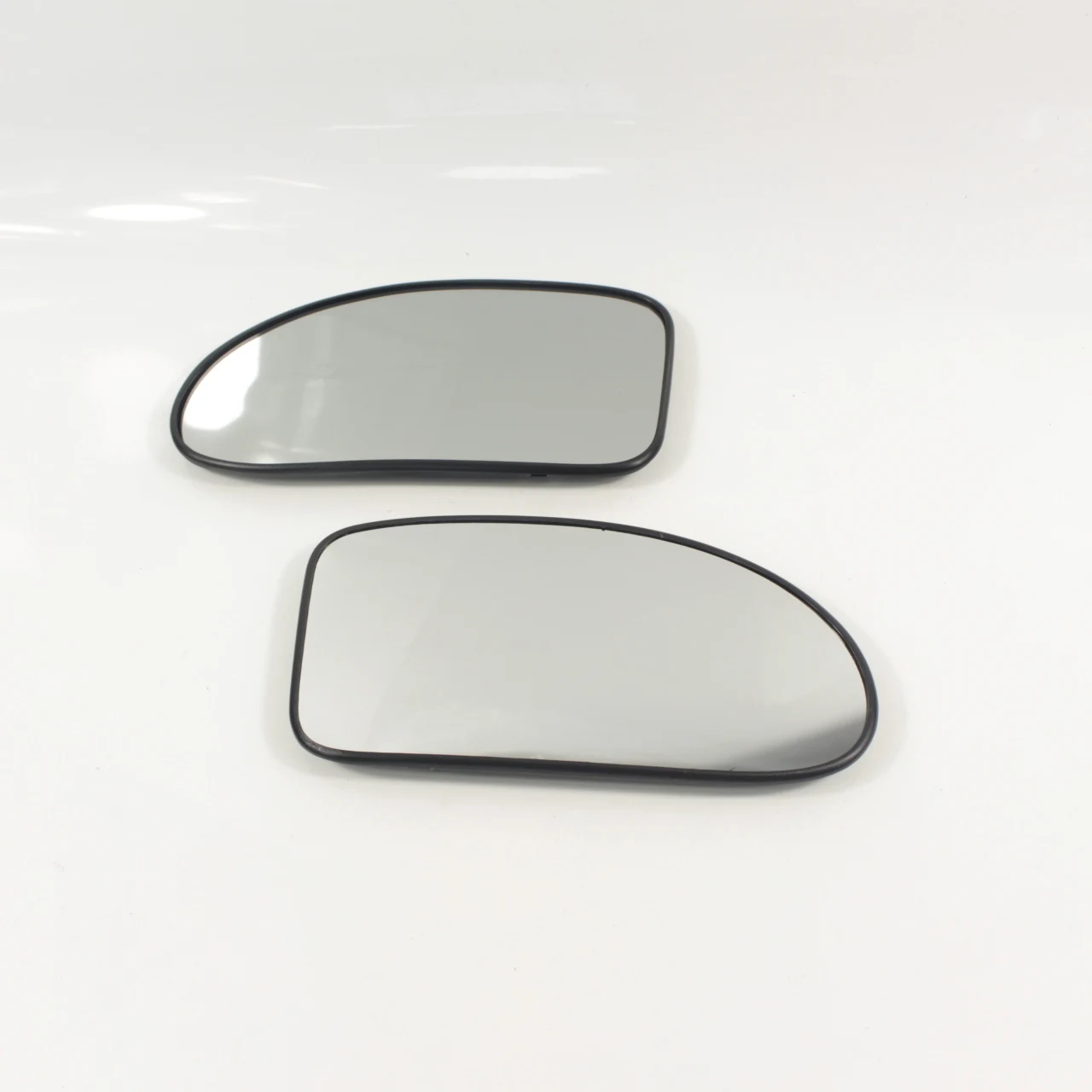 

Car Wing Mirror Glass Heated for Ford Focus 1998-2004