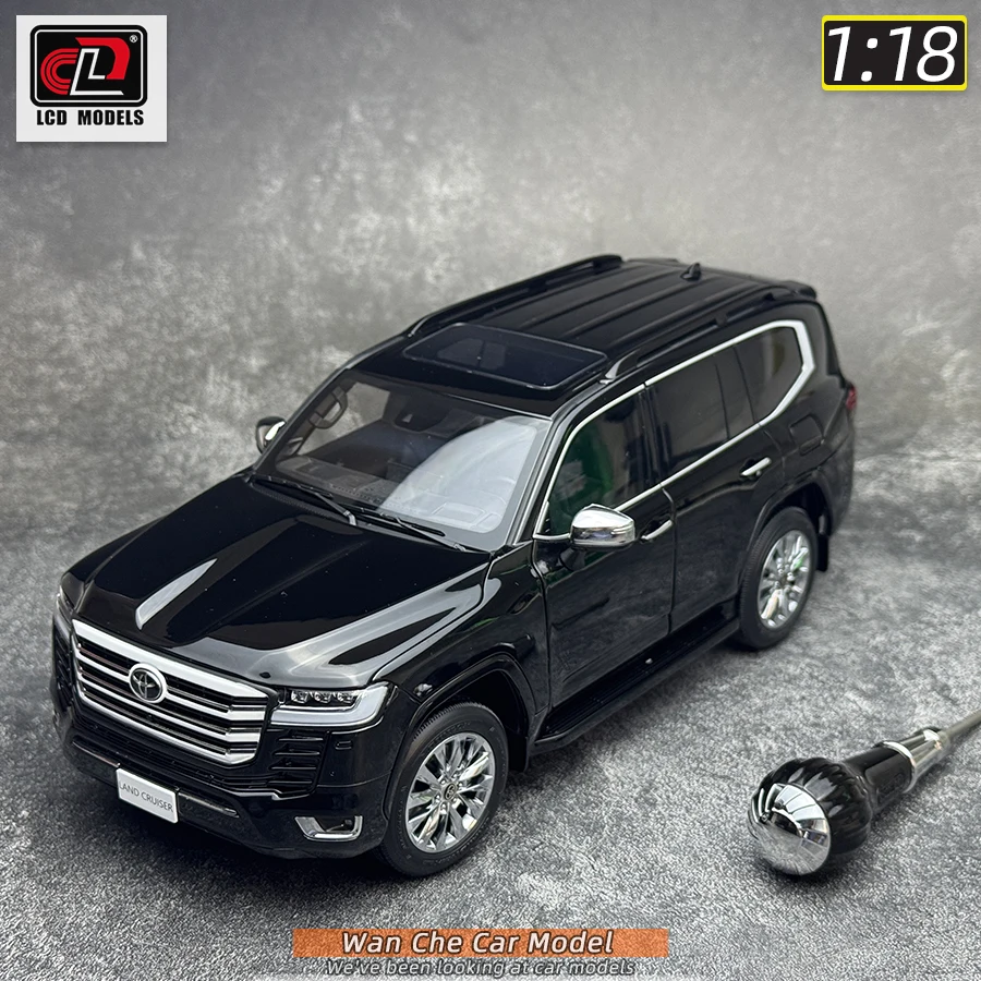 Toyota Land Cruiser LC300 ZX, 1/18 LCD diecast model