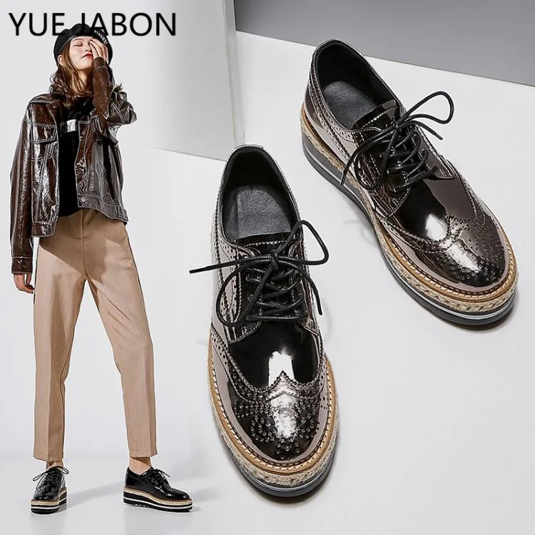

Black High platform bullock shoes woman square toe lace up real leather flats cutout leather brogues female derby shoes 2024