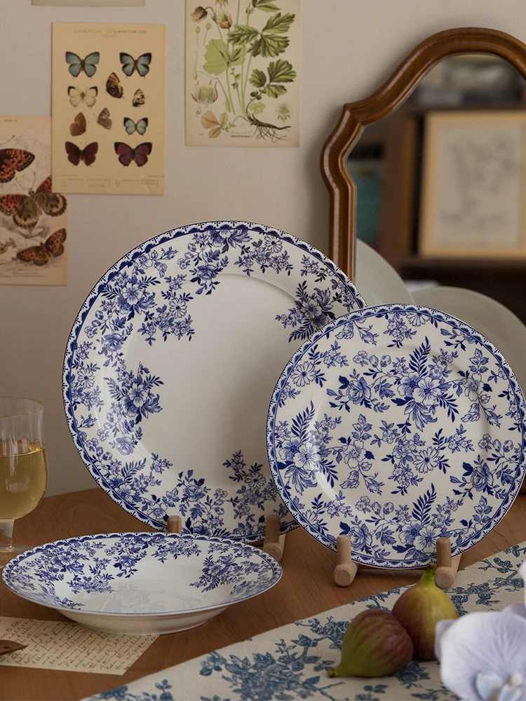 European Style Vintage Blue and White Ceramic Dessert Plate Pasta