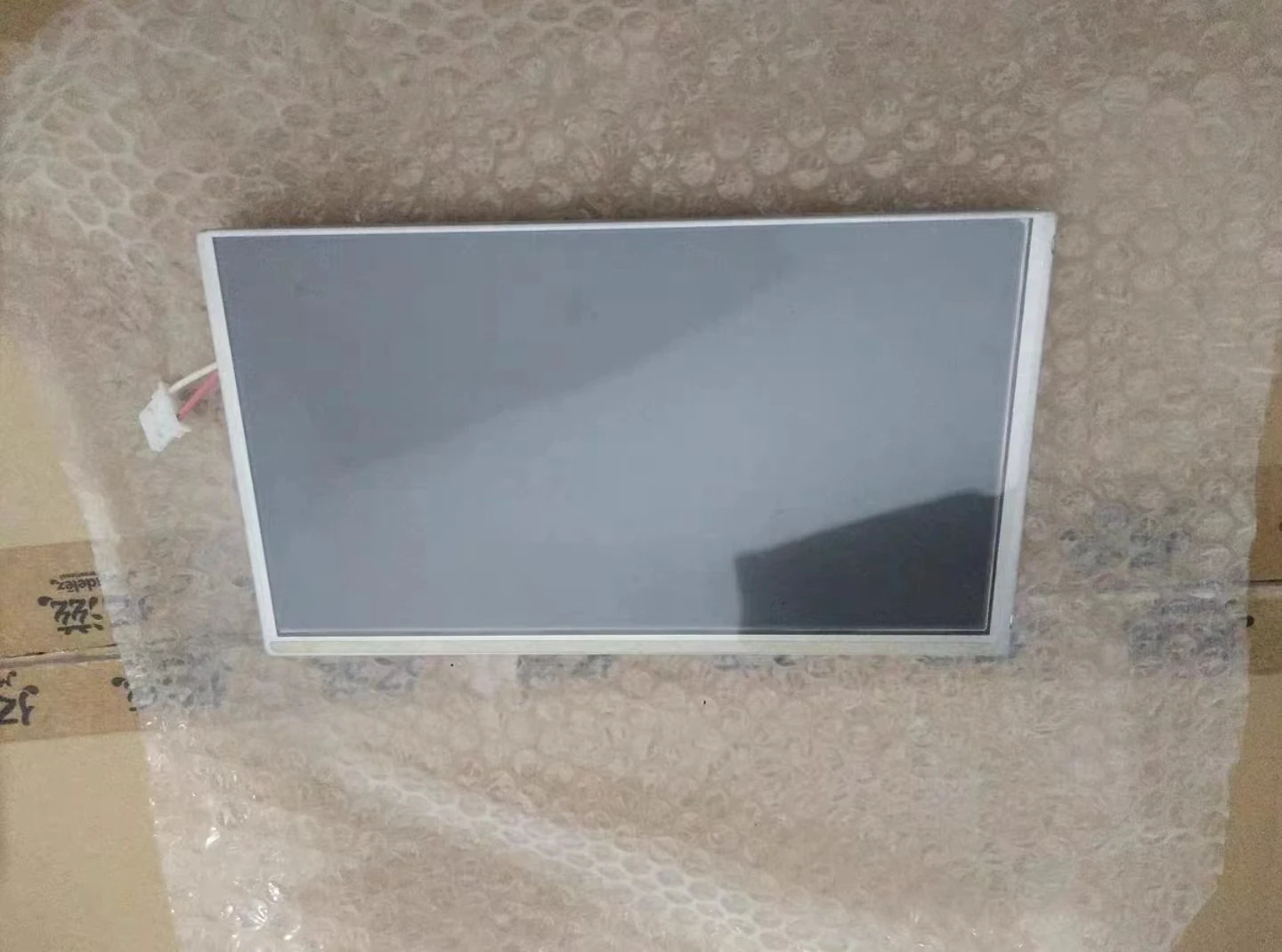 

Original 6.5 inch LQ065Y5DG01 LCD Display Screen is Suitable For LCD Screen Repair And Replacement Free of Shipping