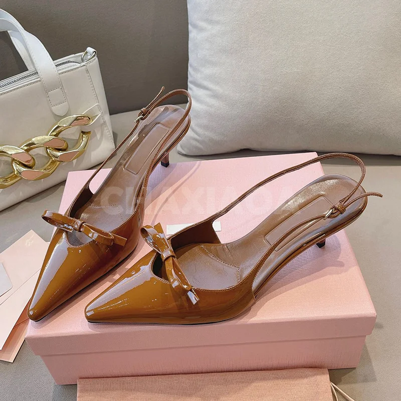 

Trend Fashion Female Sandal Summer New Style Sandal Patent Leather Upper Buckle Strap Design Female Kitten Heel Shoes