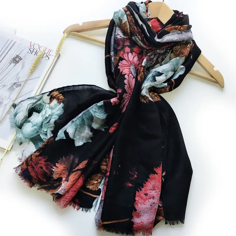 

2022 Newest Women Floral Pattern Scarf Cotton Voile Scarf Shawls 5Colors