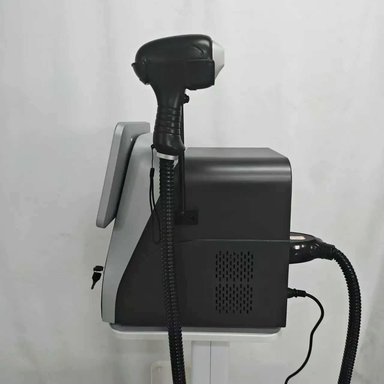 BLACK 808 Diode Laser Hair Removal Device Smart 3 Wavelength Safe Painless Permanent Hair Removal Super Energy New Style 4