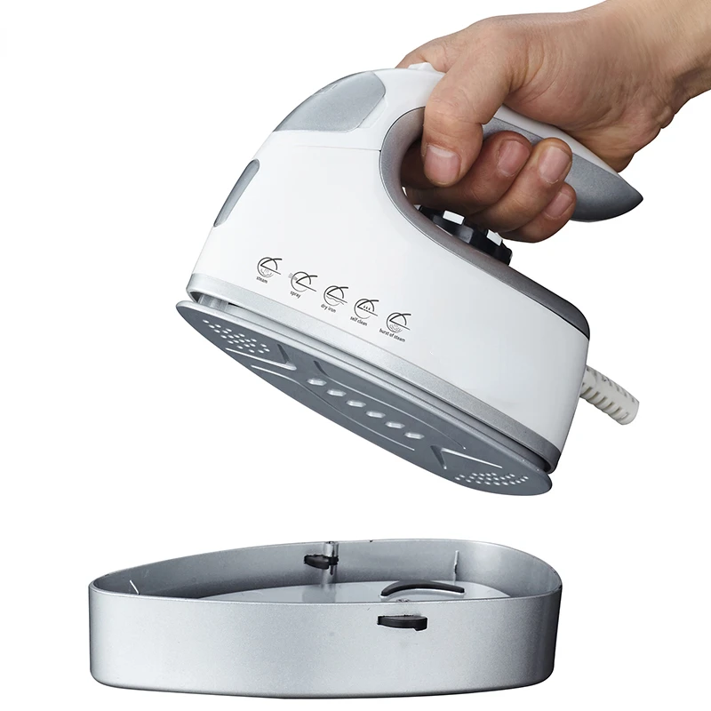 

Portable Dual Voltage Mini Travel Steam Iron Portable Manual Garment Steamer Electric Iron Clothing Steamer