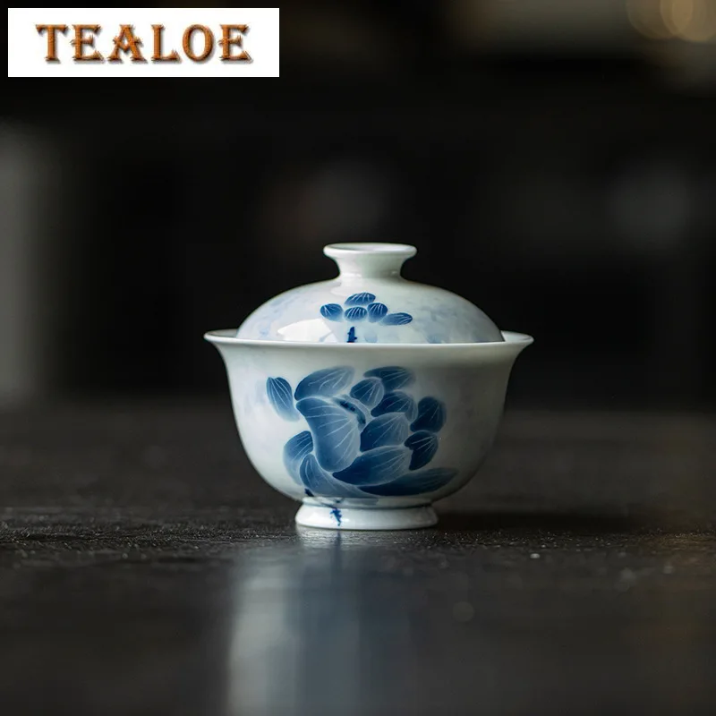 110ml Hand Drawn Lotus Cover Bowl Blue and White Porcelain Art Gaiwan Traditional Anti Scald Tea Tureen Tea Brewing Cafes Gifts
