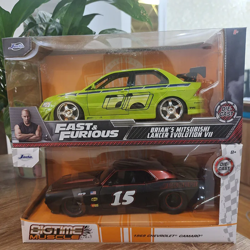 New JADA Diecast 1:24 1969 Camaro Alloy Sports Car Model