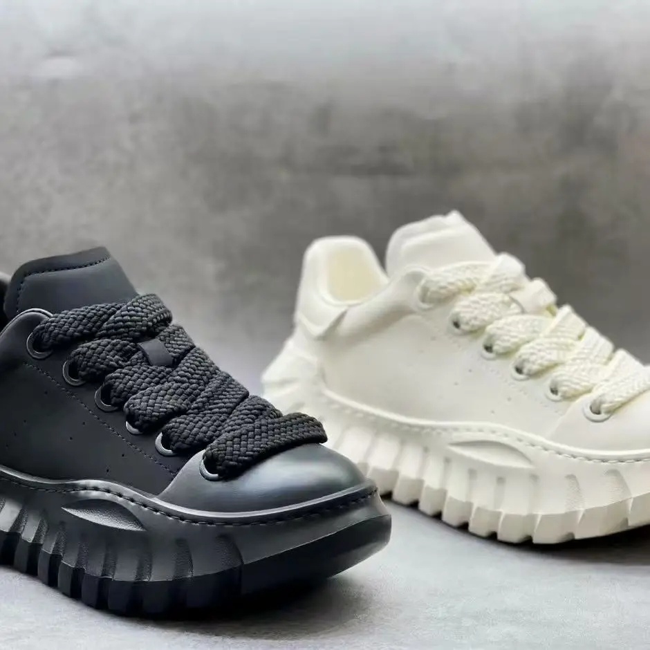 Leather Casual Shoes Men New Lace-up Thick Sole Casual Sneakers Versatile Leather Muffin Shoes Elevated Male Board Footwear 4