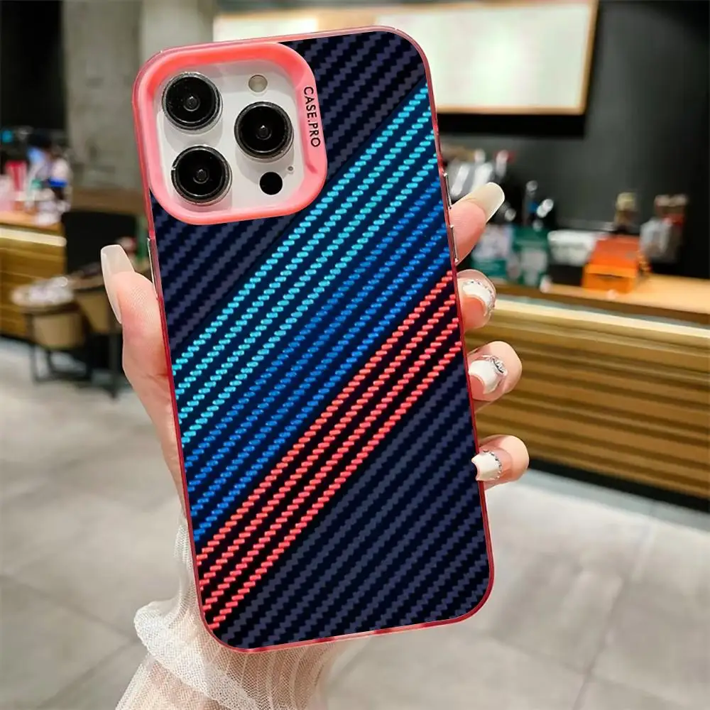 Sleek Carbon Fiber Pattern Shockproof Phone Case - Anti-Fingerprint Protection