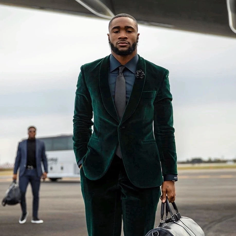

One Button Dark Green Two Piece Men Suit Shawl Lapel For Wedding Blazers Velvet Tuxedos Groom Wear Prom Party Jackets And Pants