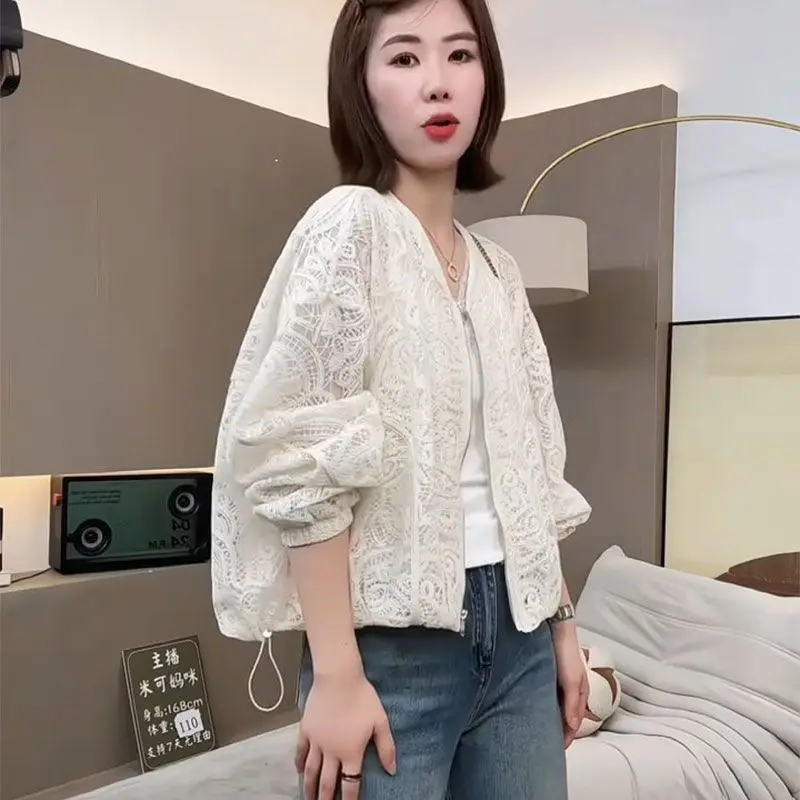 Spring Summer Lace Thin Jacket Women Parka Casual Femal Coat Hollow Out Embroidery Floral Women Thin Coat 4