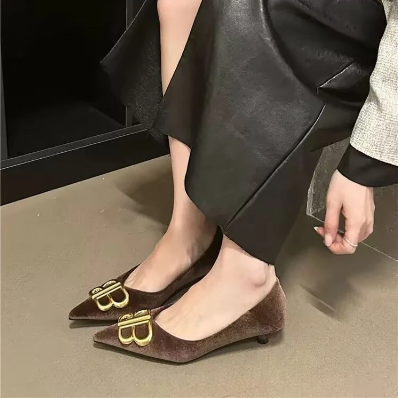New 2025 women's spring fashion big brand metal letter pointed shallow mouth modify foot shape flat heel single shoes 3