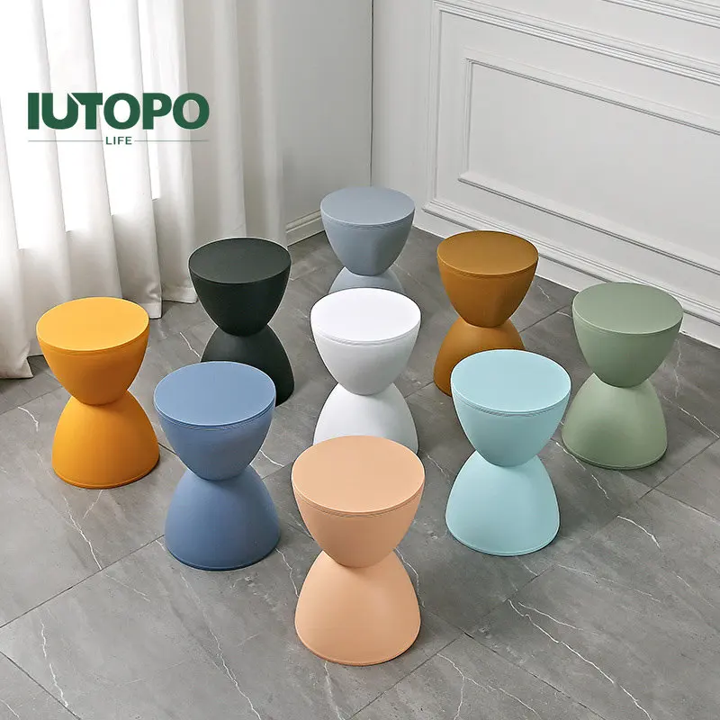 Muebles nórdicos para pasillo, mesa de centro otomana para sala de estar, taburete bajo creativo, mesa lateral de plástico grueso, taburete redondo