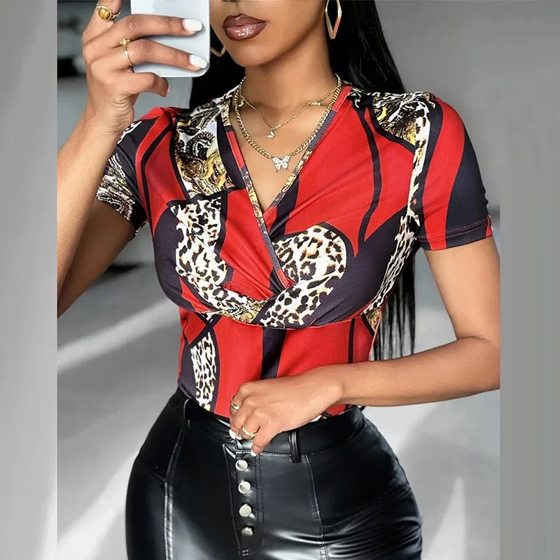 

Spring Summer New Women's Shirts 2024 Fashion Vintage Slim V-Neck Short Sleeve Print Patchwork Casual Elegant Female Pullovers