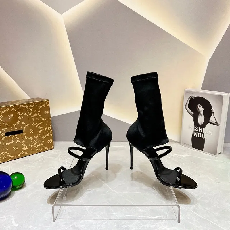 

Новинка лета 2024, женские сандалии на высоком каблуке-шпильке, Модные женские сандалии на заказ, Модные женские сандалии черного и белого цвета