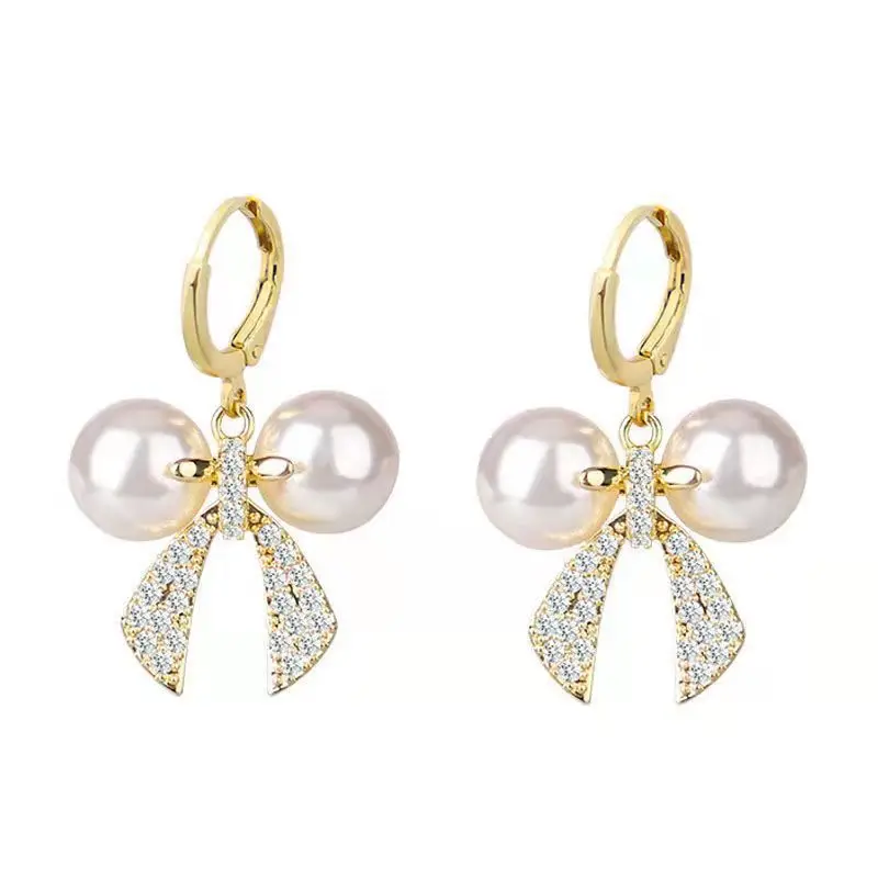 

Pearl Earrings s925 Silver Needle Cute Sweet Style Diamond Earrings VBB62