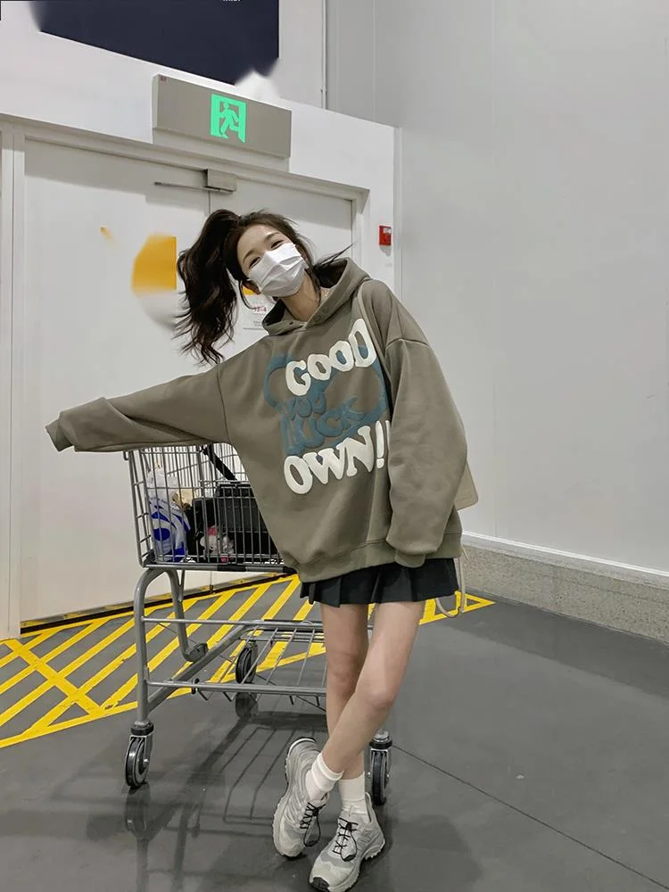 2023 Autumn and Winter New American Velvet Hoodie Women's Lazy Style Loose Trendy Coat Top_voghion.com