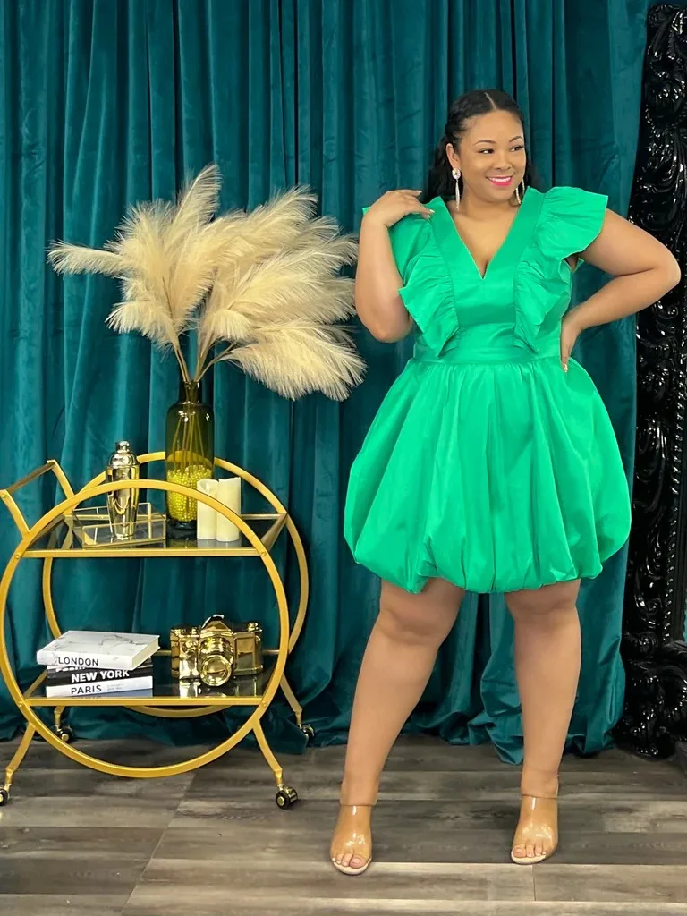 Plus Size Curvy Woman Dress V Neck Fashion Elegant Club Outfit Casual Luxury Puff Sleeve Gowns 2023 Spring Evening Party Dress