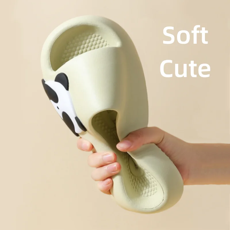 Comfortable soft soled women's slippers Shock-absorbing Home slippers Non-slip Bathroom slippers Cute Panda print flat slippers 5