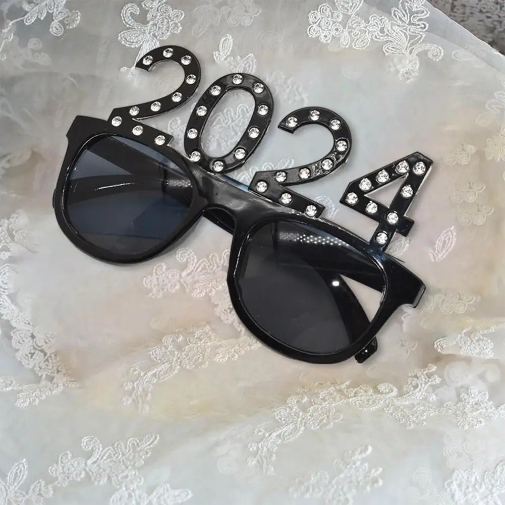 

Unique 2024 Sunglasses Sparkling Rhinestone 2024 New Year Party Glasses Festive Eyewear for Christmas Spoof Props Celebrations