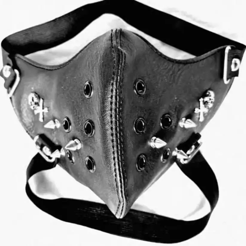 Men Women's Black PU Leather Skull Rivet Punk Rock Mask Lady's Breathable Party Cosplay Halloween Mouth-muffle R1923