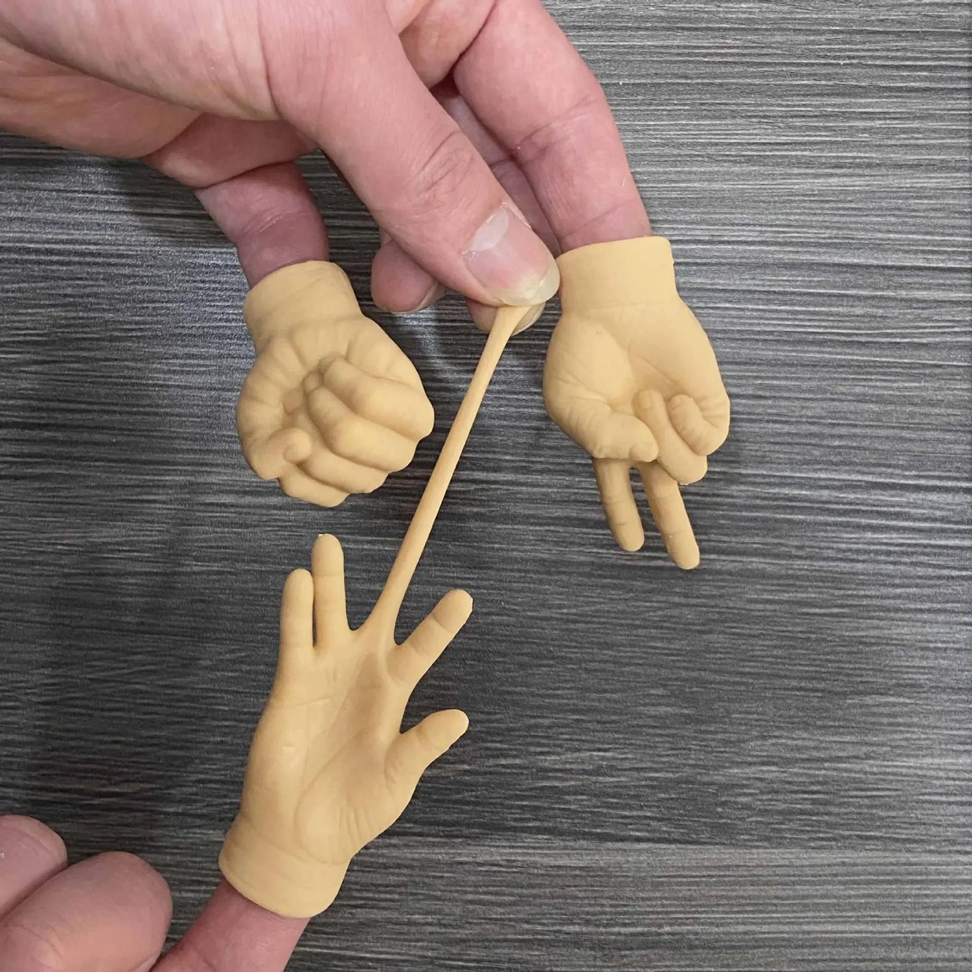 New Mini Soft Rubber TPR Tiktok Funny Cat Small Hand Stretching 