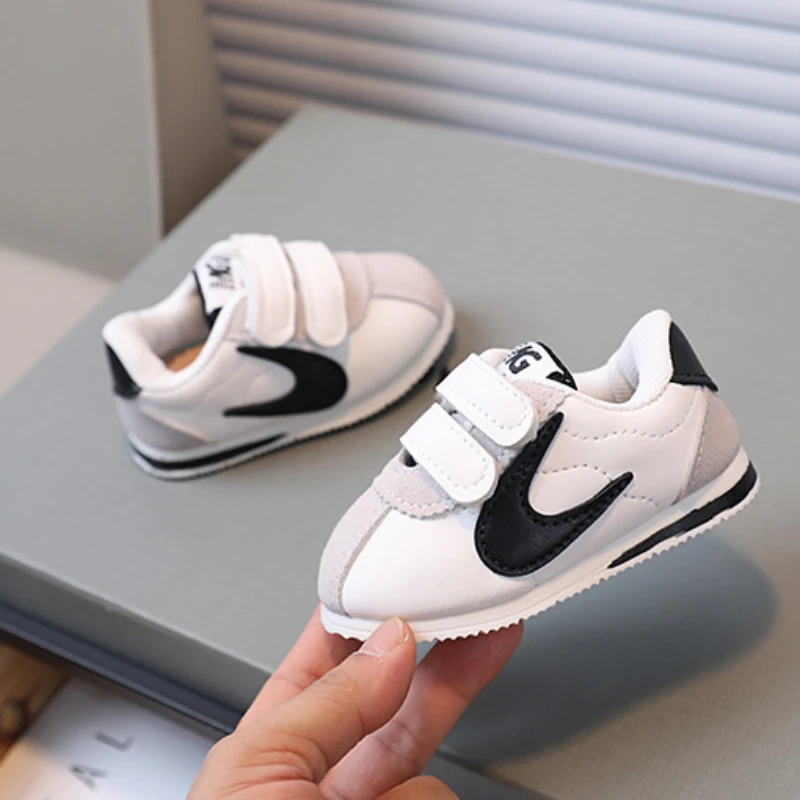 Fashion Girls' Shoes Spring New Children Sports Shoe Soft Soled Boys' Shoes Anti Slip Baby Simple Girls Casual Shoe