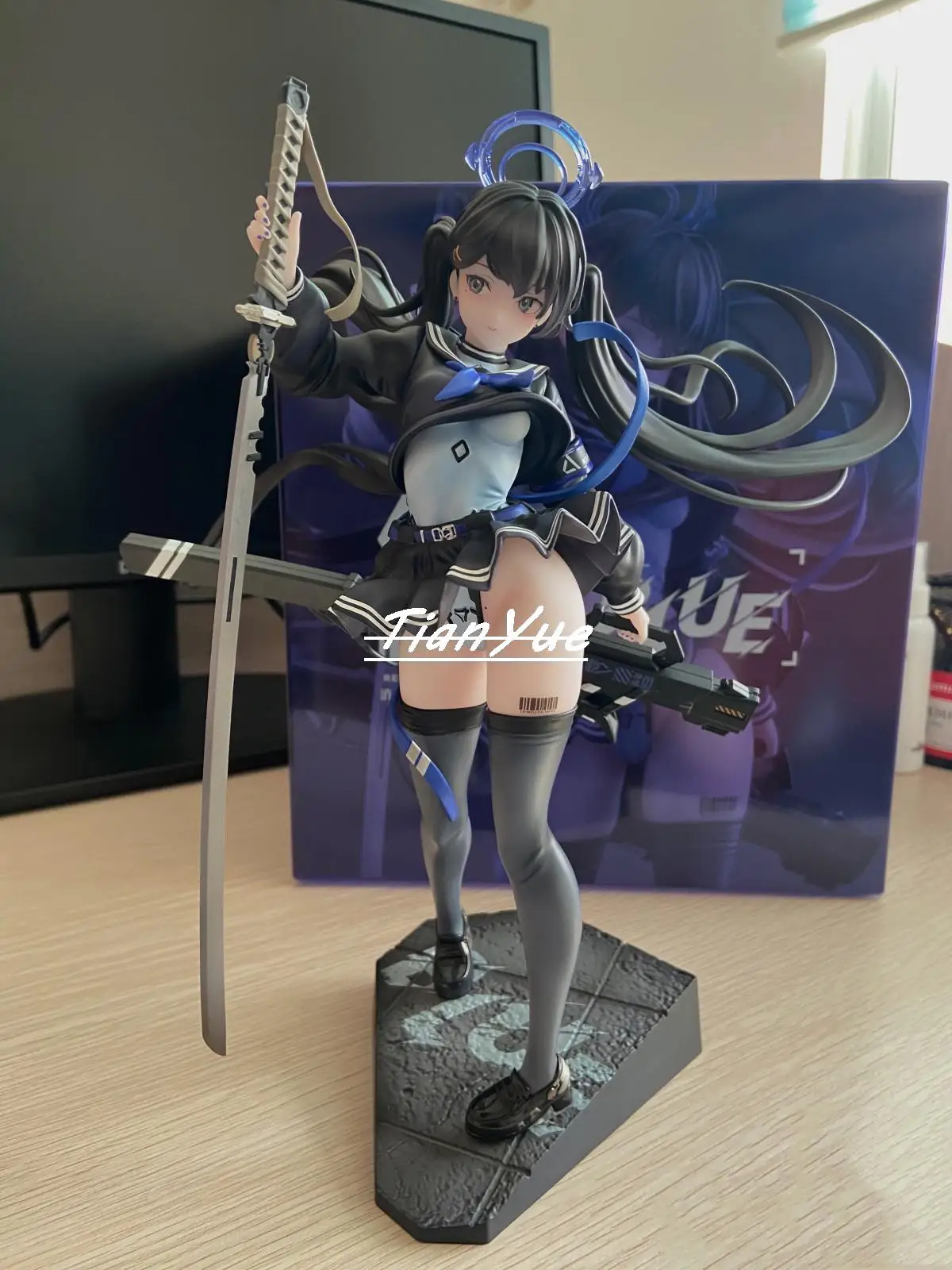 

Anime Native Colors series Blue EX-Tro Extinct Technical research organization Beautiful Girls 1/7 Model Toys Gift 23cm