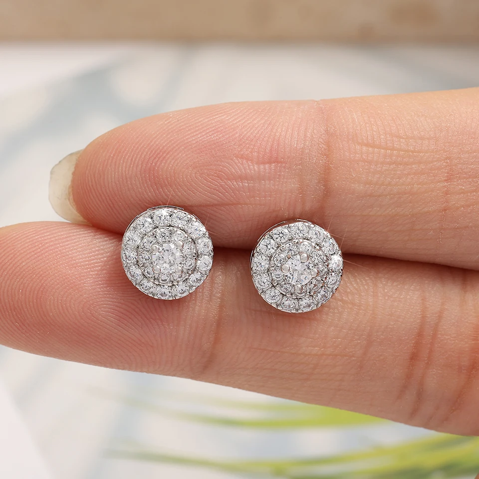 حلق صغير وانيق