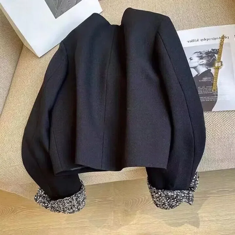 Рисунок 3 - Женский короткий Блейзер