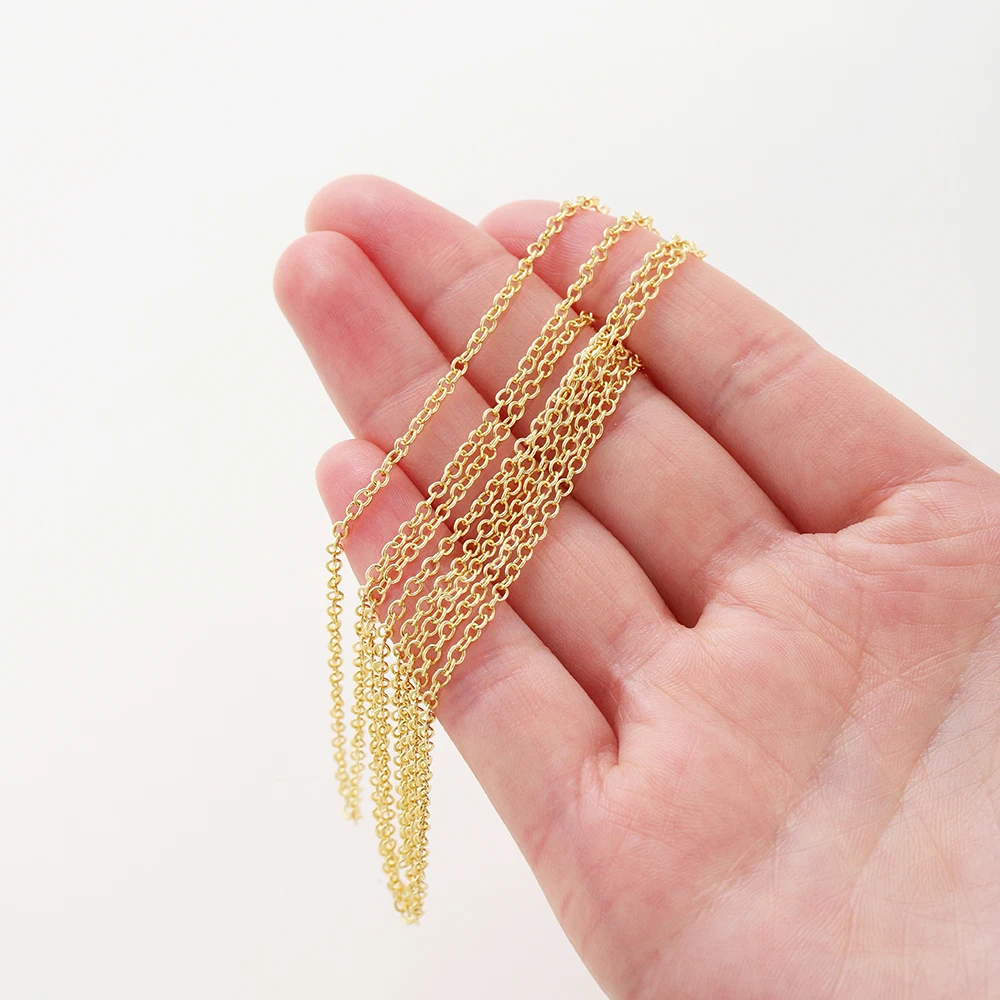 Gold-Plated Round Cross Chains Necklace