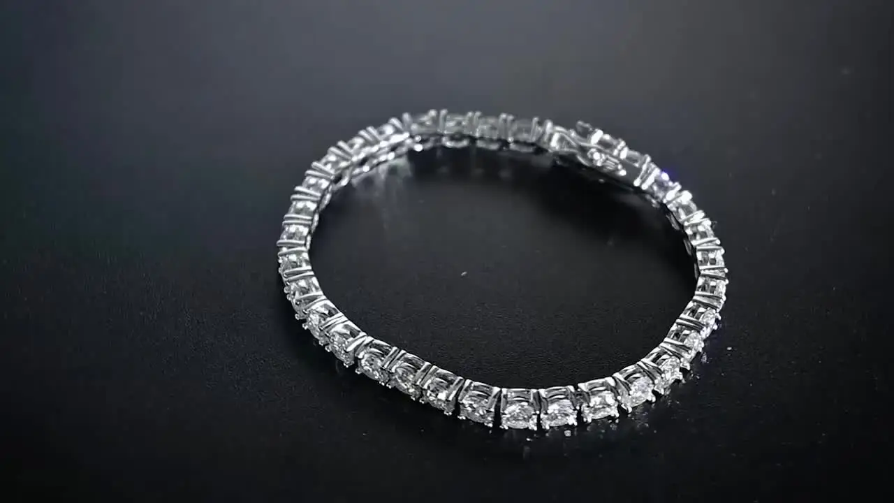 SerenIty 3mm 4mm 5mm Dカラー モアサナイト テニスブレスレット