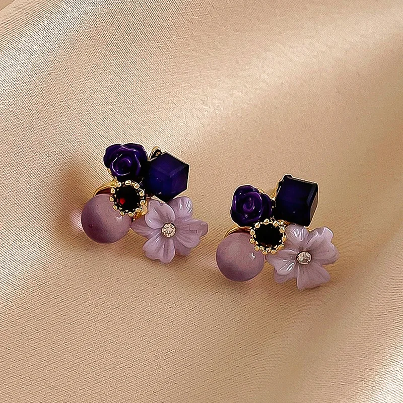

European and American Women Rhinestone-Encrusted Opal Crystal Flowers Stud Earrings Geometric Earrings