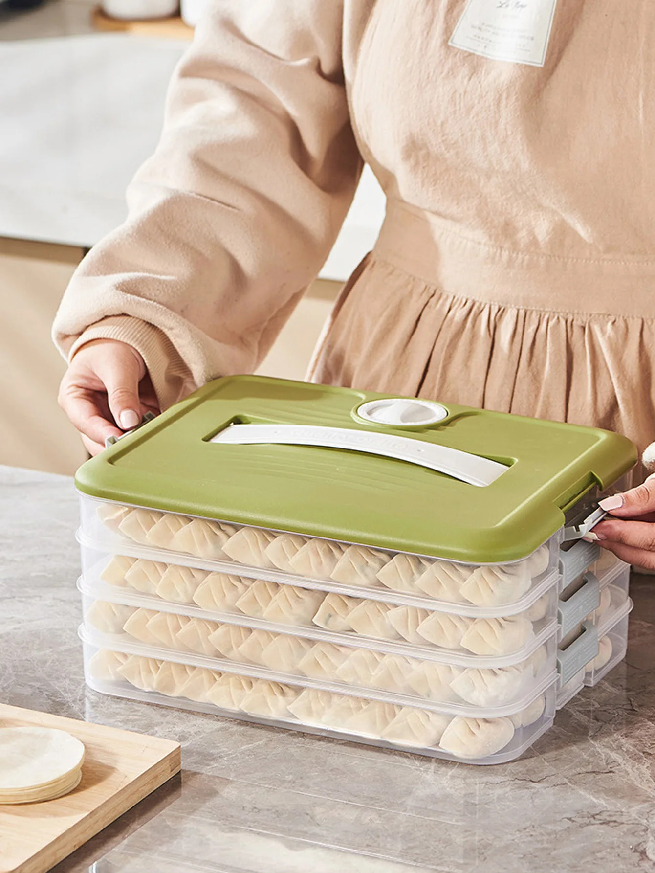 thumbnail image 1 of Organizador de bolas de masa herméticas de múltiples capas, de gran capacidad, de 1 pieza, recipiente de congelación rápida para wonton y almacenamiento de alimentos, elementos esenciales de cocina, 1 of 5