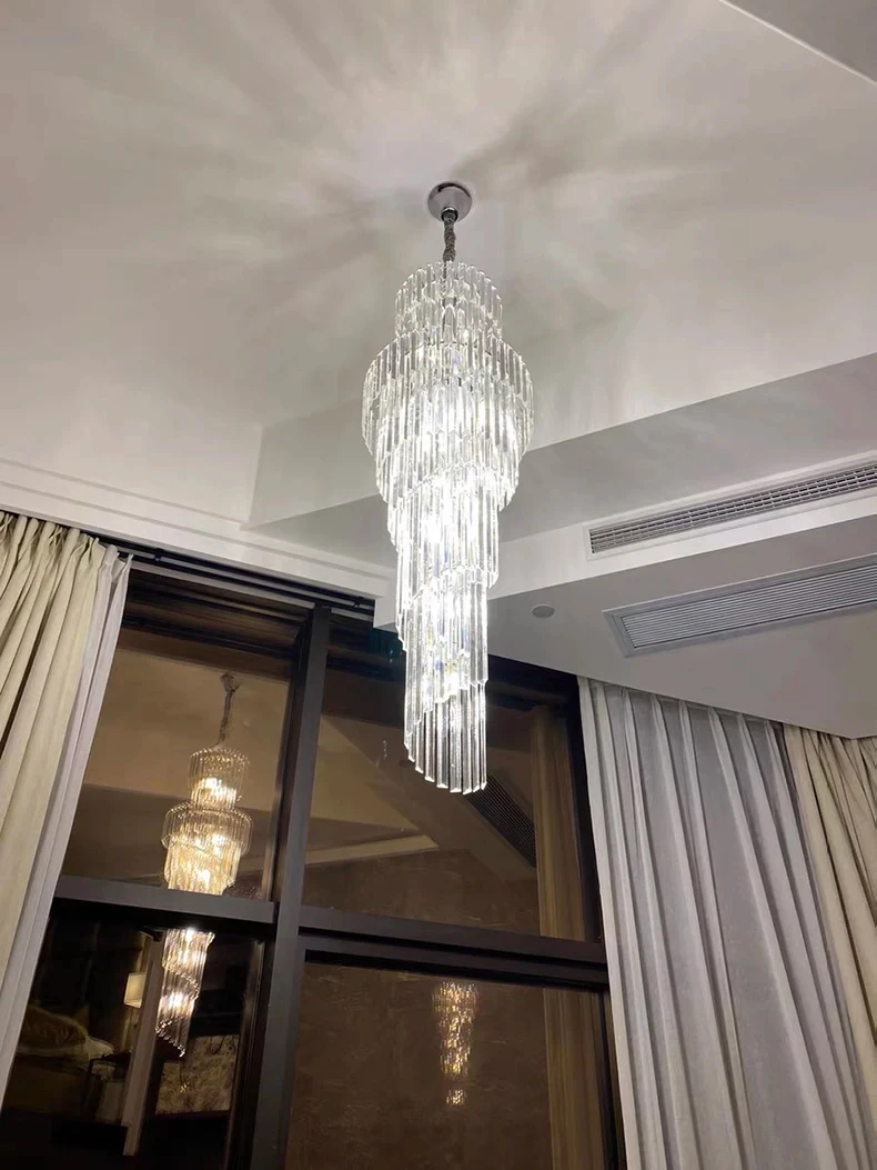 Chandelier Image 8