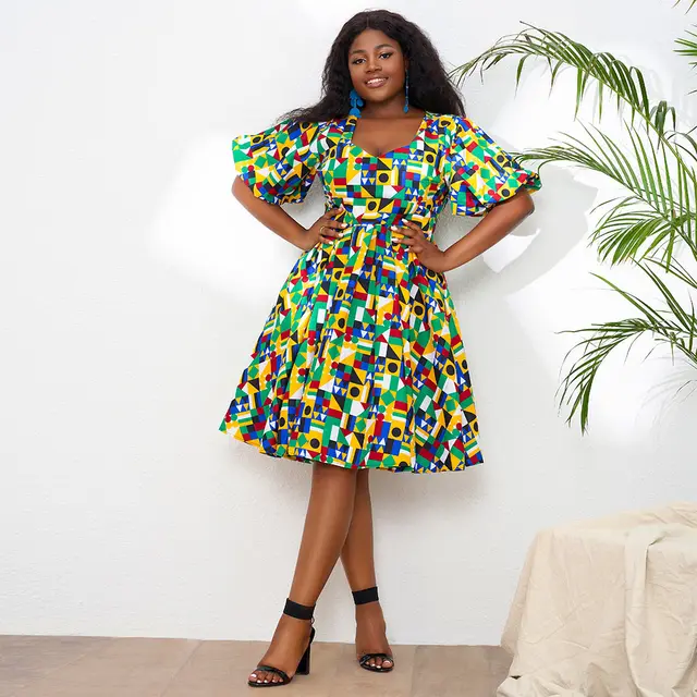 Osas Bob Sleeve V-Neck Flare Print Dress - Image 2