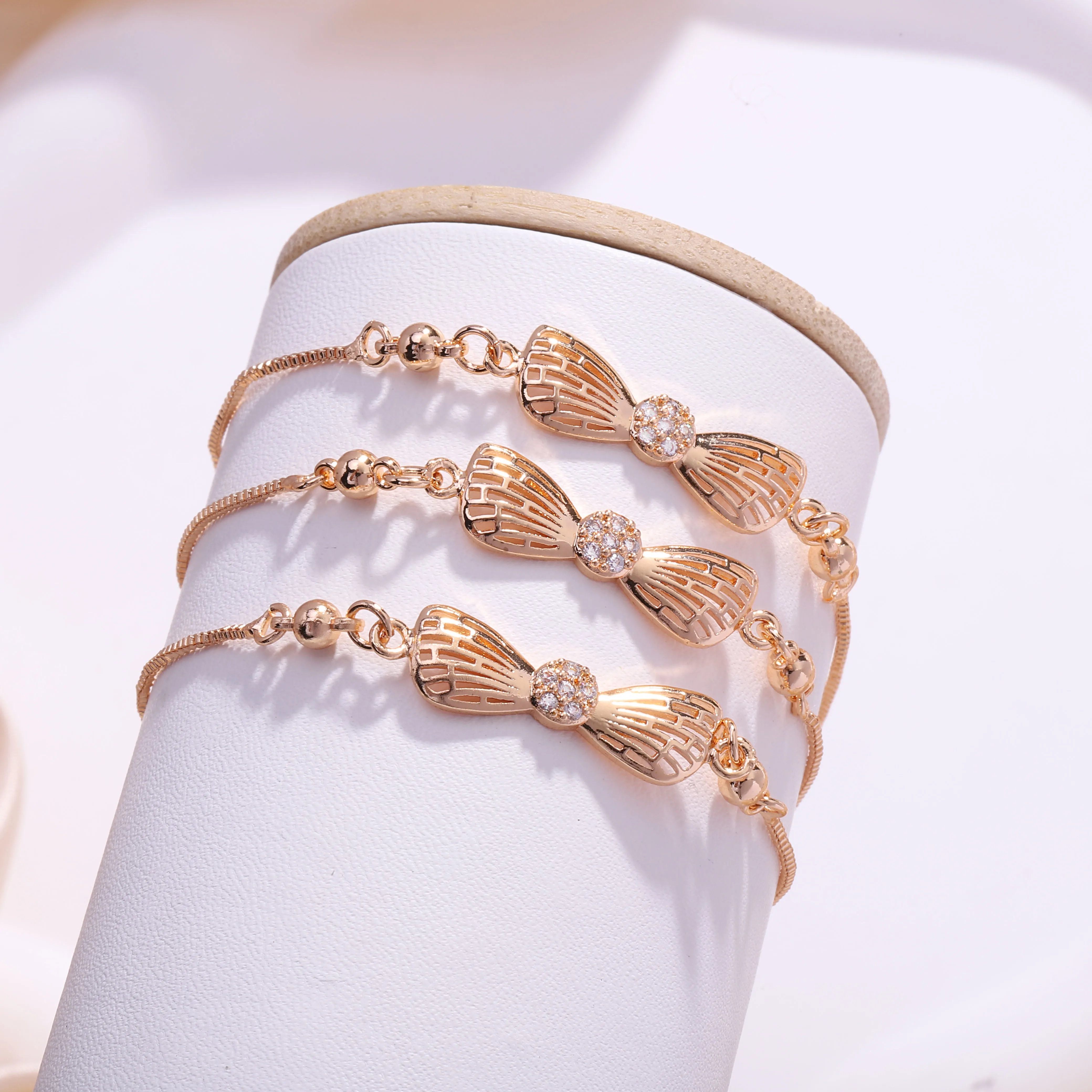 

HOT Unique Fashion Bowknot Golden Bracelet Women's Bracelet Women's Jewelry Gift 2023