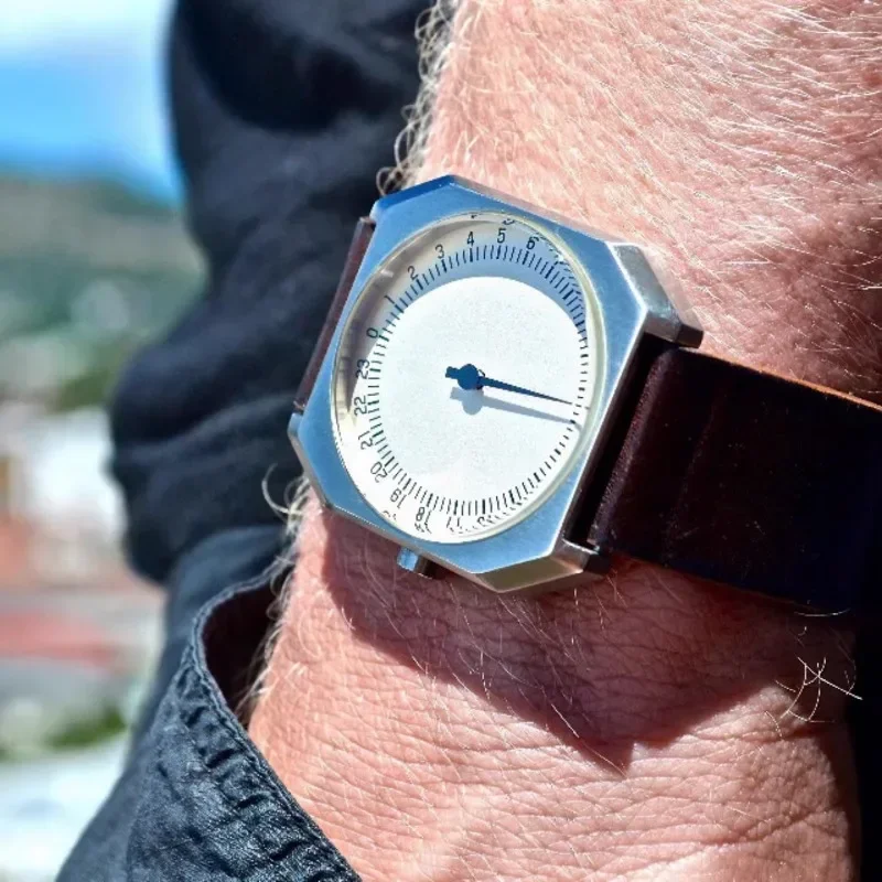 2025 Swiss Men's Fashion Square 100M Diving Quartz Watch 24 Hours Single Needle Leather Strap Men's Watch Reloj Hombre 5