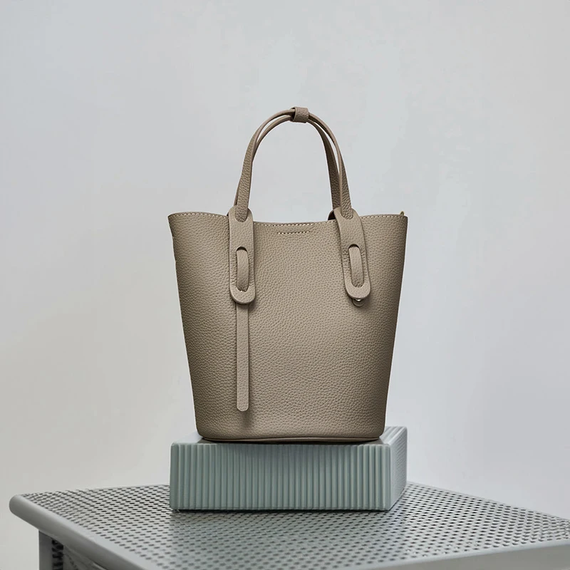 2023 Fashion Exquisite Shopping Bag Retro Casual Women Totes Shoulder Bags Female Leather Solid Color Chain Handbag for Women