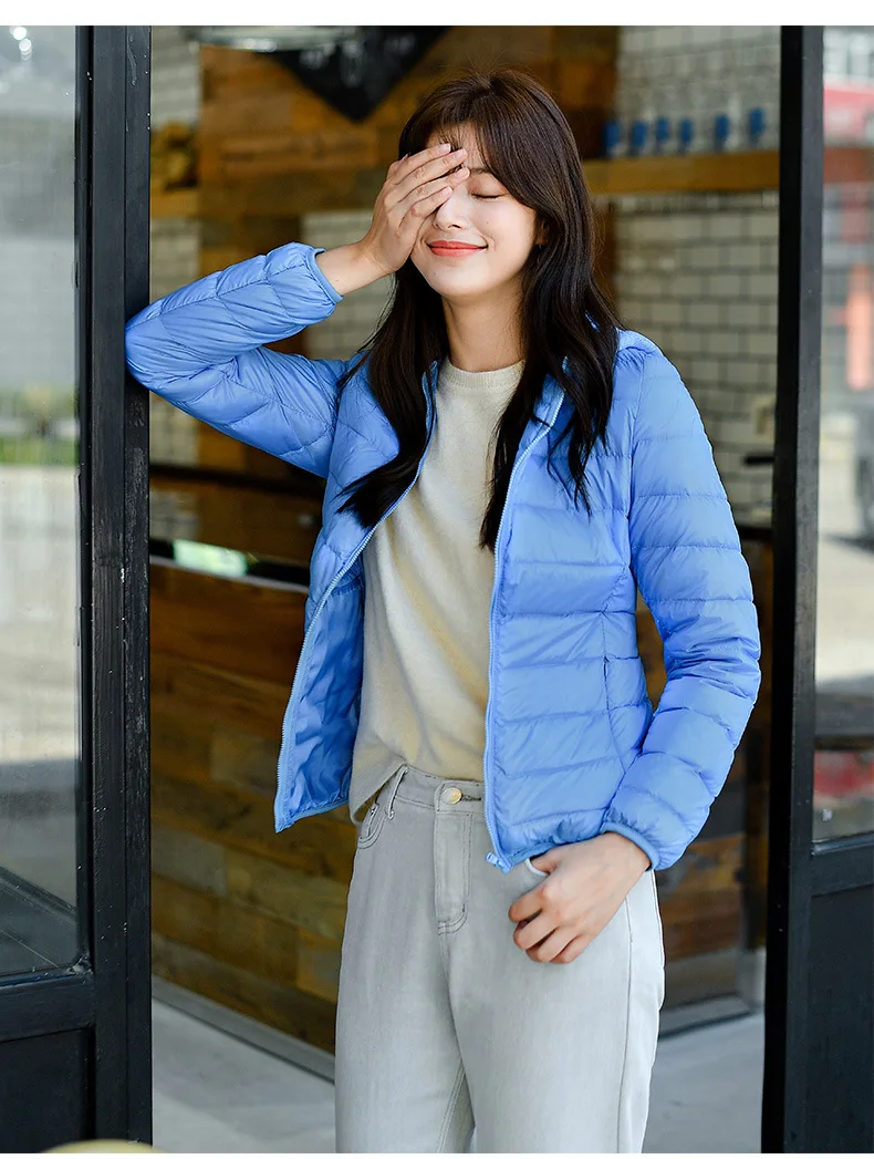 15 Colors Women Ultra Lightweight Puffer Jacket 2023 New Korean Fashion Hooded Short Female Wind-Resistant Breathable Down Coat