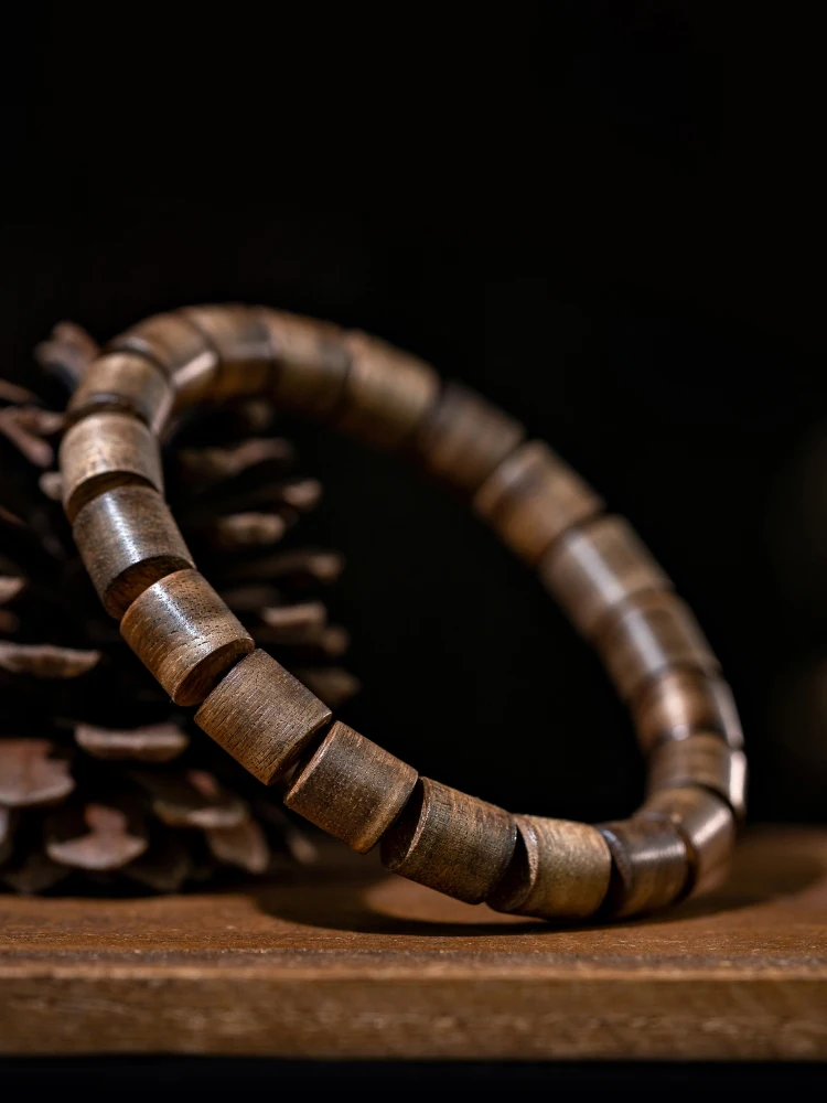 

High Quality Natural Nha Zhuang Agarwood Bracelet Old Material Buddha Beads Fidelity Wooden Female Men's Barrel Single Ring