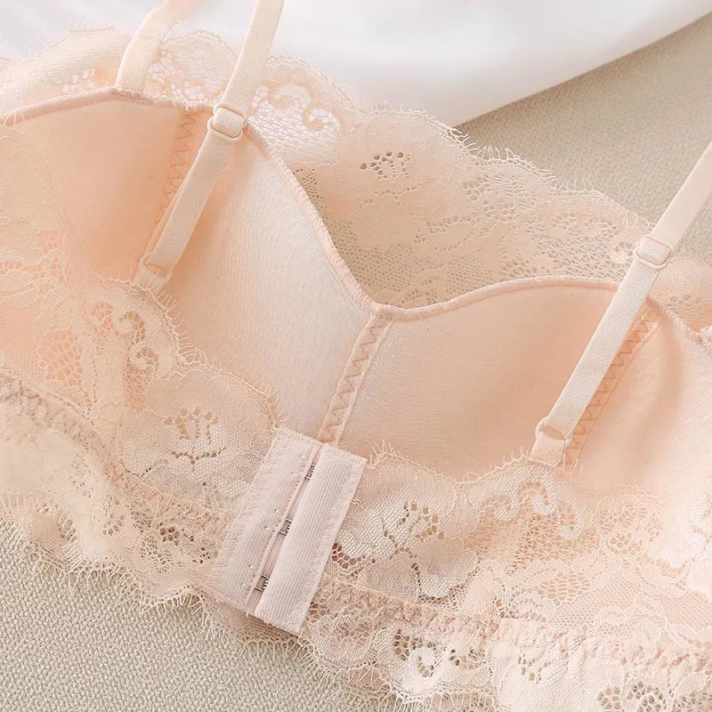 Women's Fashion New Thin Silk Girl Bra Japanese Lace Steel Ring Free Bra Natural Mulberry Silk Wrap