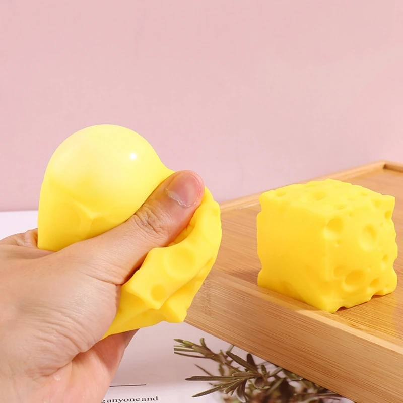 

Stress Toy Simulation Yellow Cheese Toy Squeeze Photostudio Props 2''