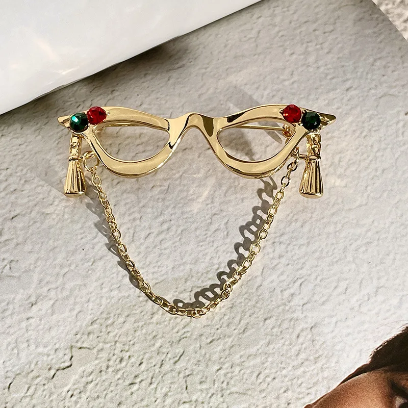 CINDY XIANG New Arrival Cute Glasses Design Brooches Women And Men