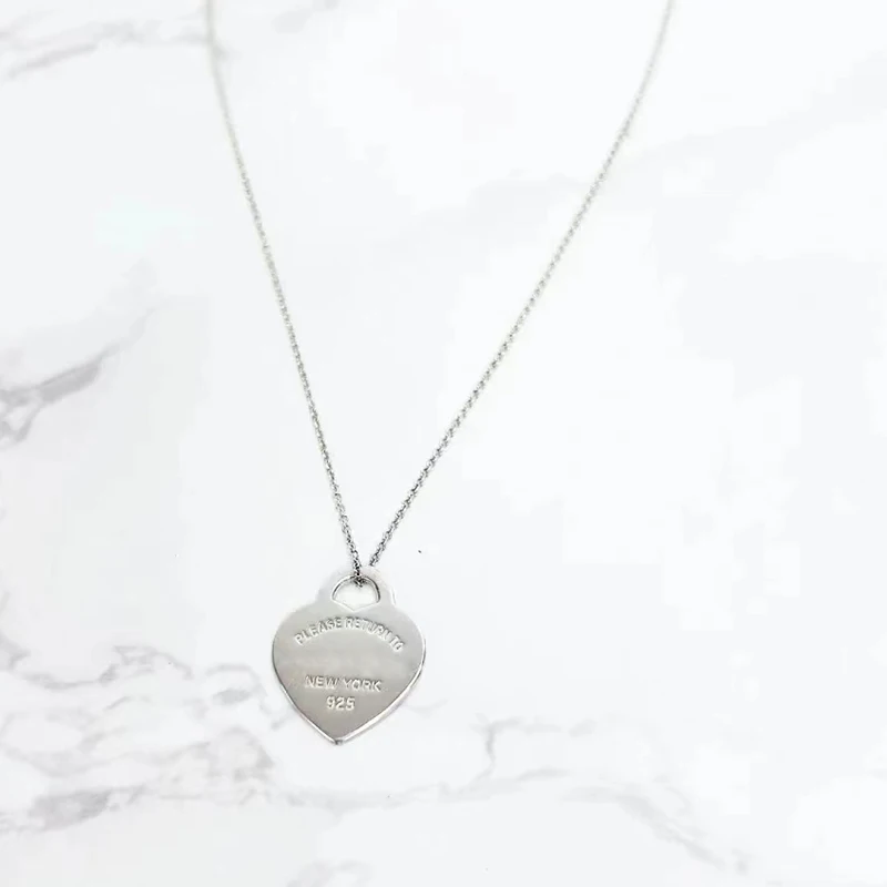 

1: 1 Women's Fashion Jewelry 100% 925 Sterling Silver Green Red Pink Heart shaped Pendant Necklace Party Exquisite Gift