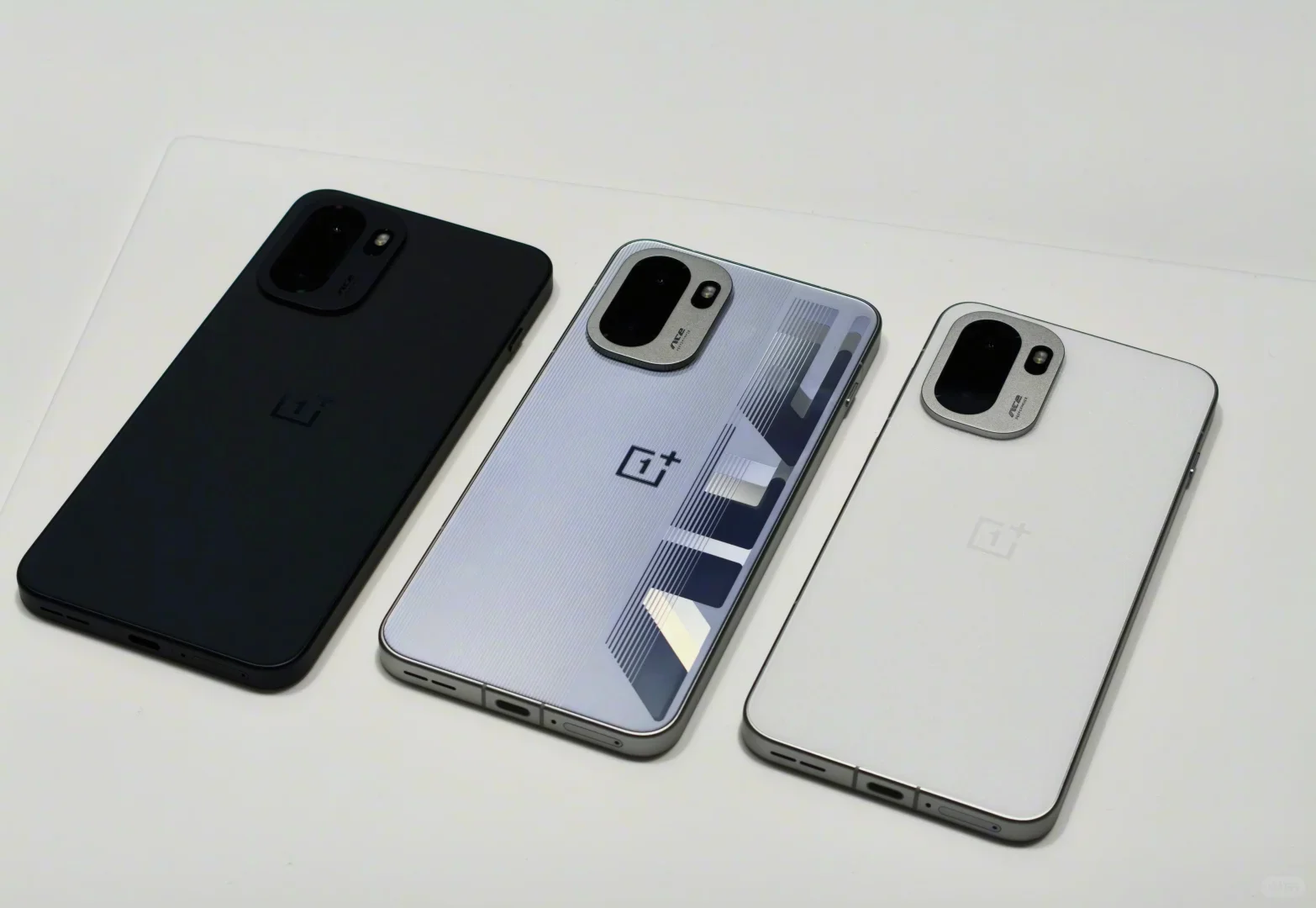 Unlocked OnePlus Ace6 5G Snapdragon8 Elite 50MP Camera 6.83 inch AMOLED 165HZ 7800mAh SuperVOOC 120W Charge Google Ace 6
