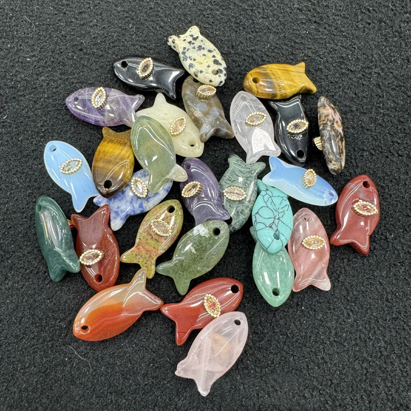 Multicolour Natural Stone Small Fish Charms Amethyst Crystal Opal Turquoise Evil Eye Pendants DIY Neckalce Bracelet Accessories
