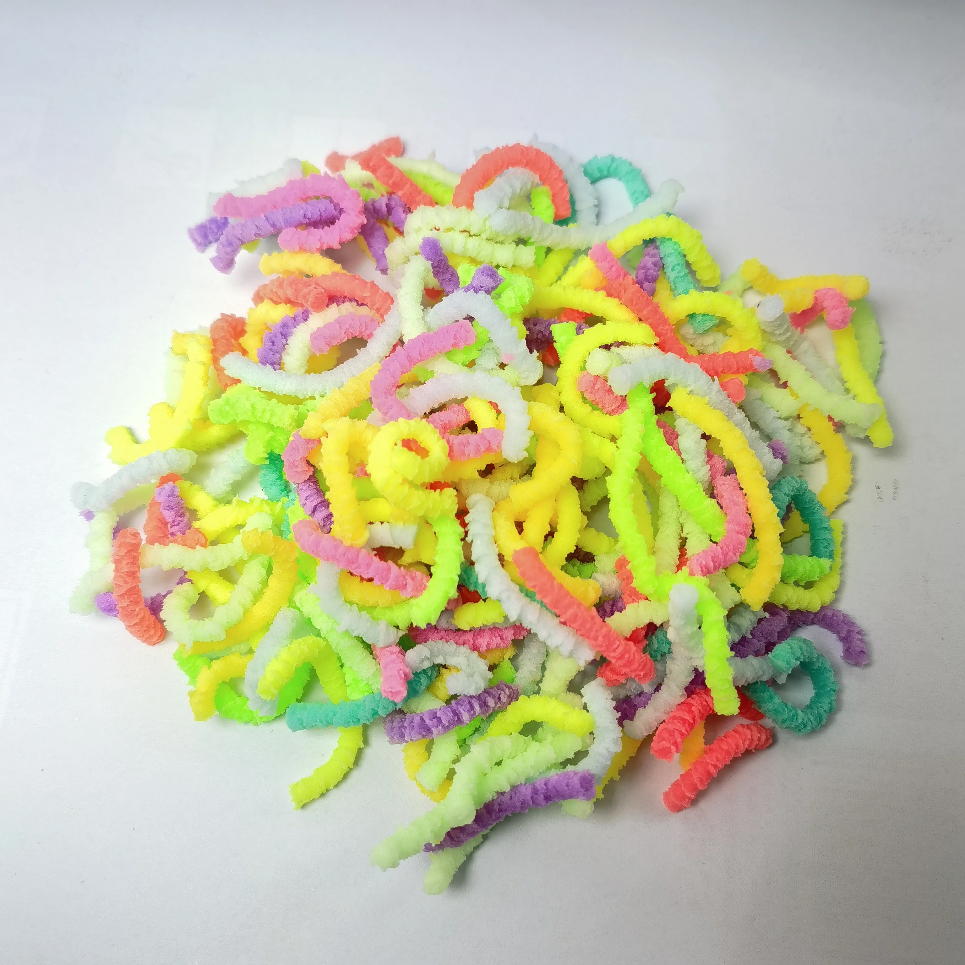 Mixed Colors Moving Insect Novelty Toy 500g Stress Relief Horror ...