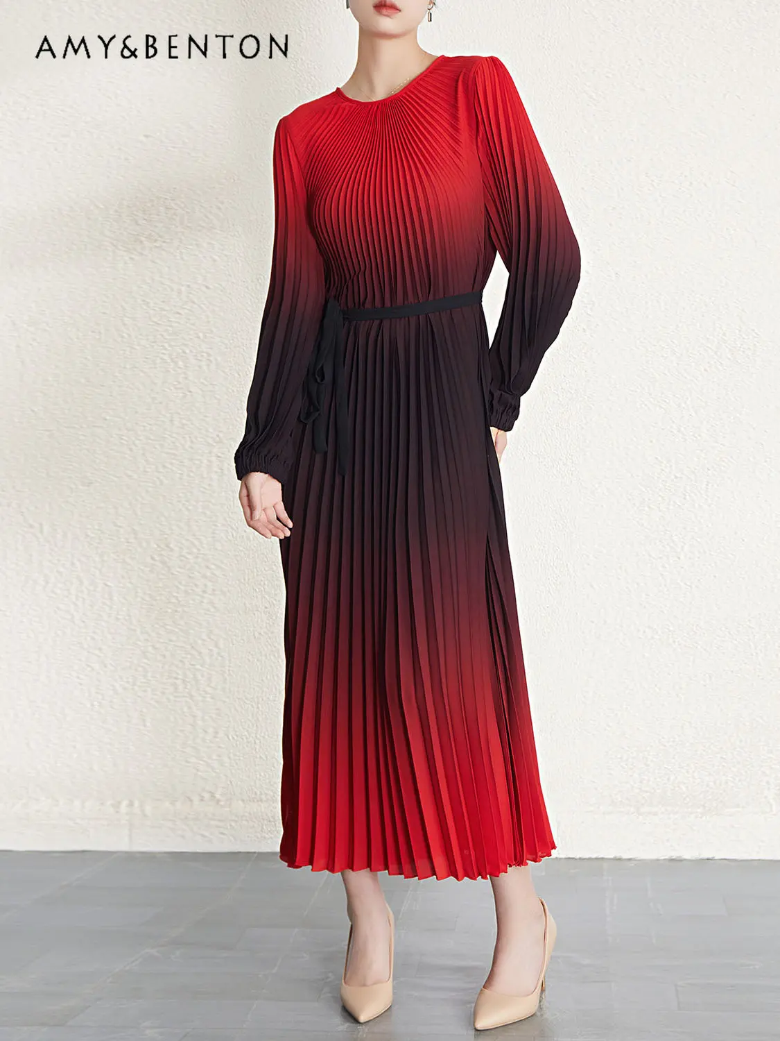 

Fashion High Sense Gradient French Style Dress Women's Spring New Women's Clothing High Cold Slimming Waist Pleated Dress